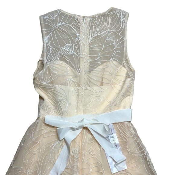 BCBGMAXAZRIA Ivory Cream Metallic Floral Embroidered Midi Dress Women’s US 0 - Picture 7 of 9